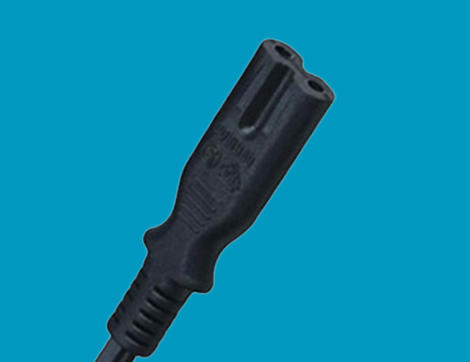 QT2 IEC connector plug with cable